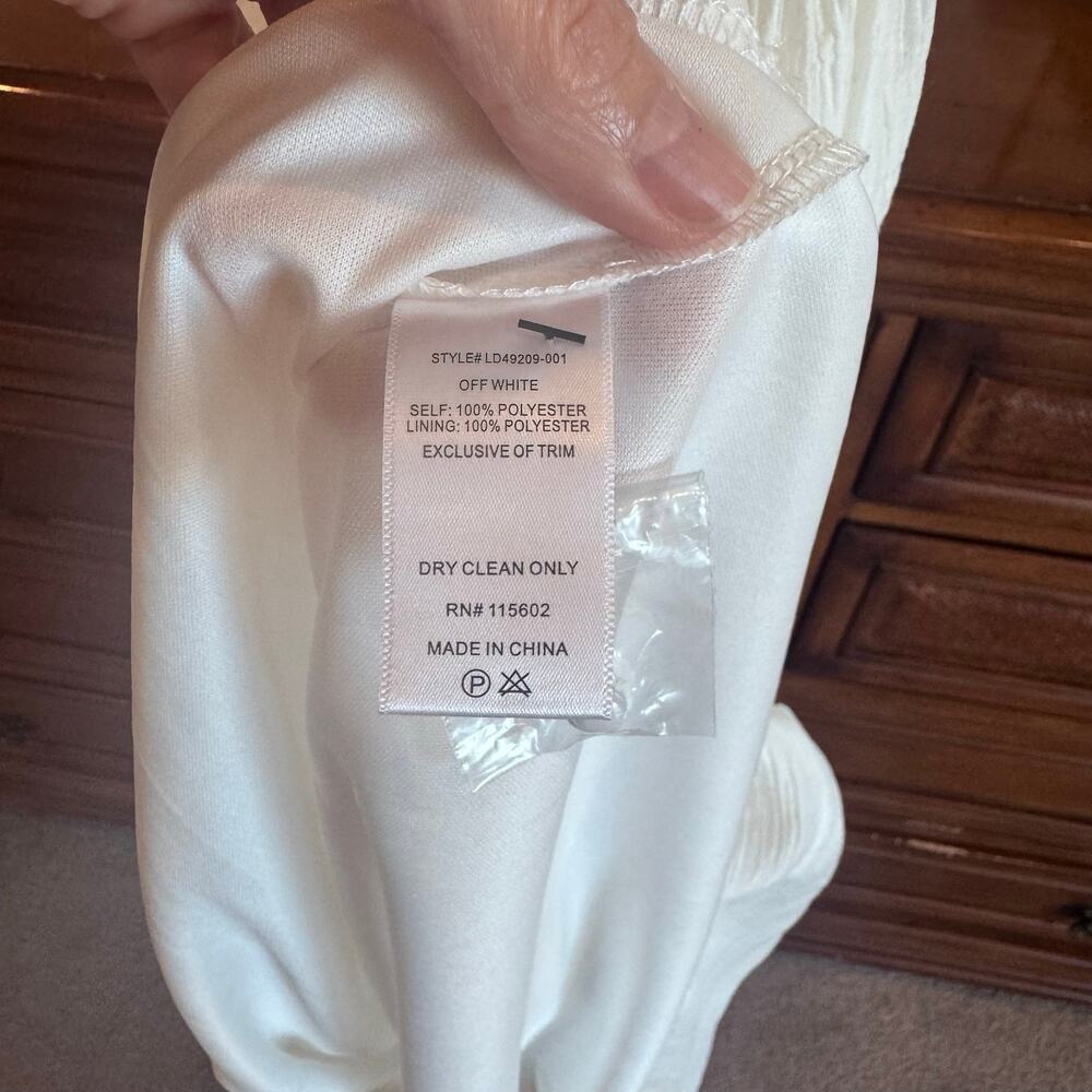 All In Favor Lace Detail Midi Dress Off White Size M NWT - Picture 7 of 9